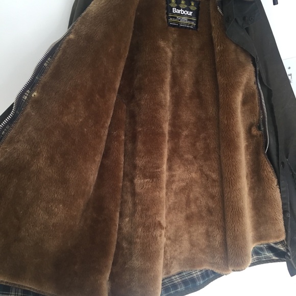 VINTAGE Barbour Gamefair Jacket - Picture 5 of 15